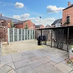 Apartment Portland Square