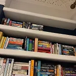 Portland Square Apartment *